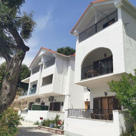 Villa Lithitsa Parga Exterior photo